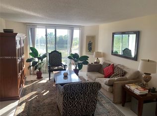 3465 Via Poinciana APT 503, Lake Worth, FL 33467