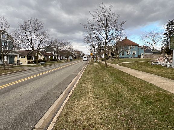 4th image of 408 E Main St