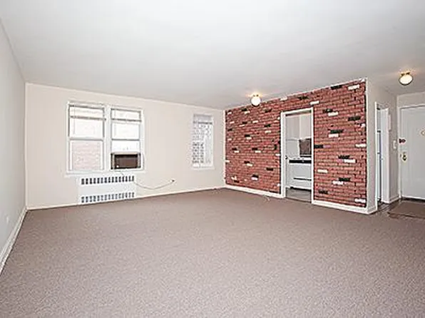 105-24 67th Avenue image 1 of 7