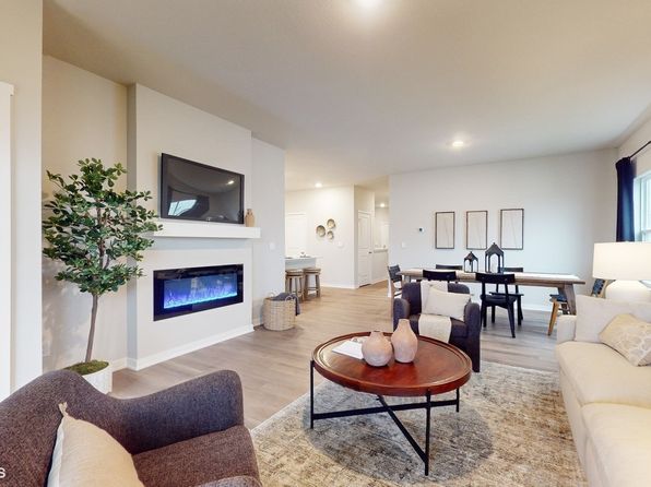 Olsen Plan, Majestic Pointe Twinhomes view 3