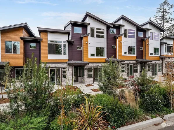 156 Whispering Ln NW, Bainbridge Island, WA 98110