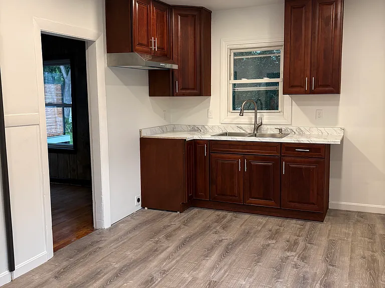 15 Gage St — Photo 17
