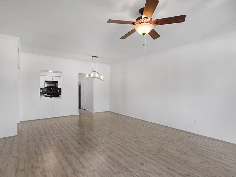 2475 Underwood St #180 — Photo 13