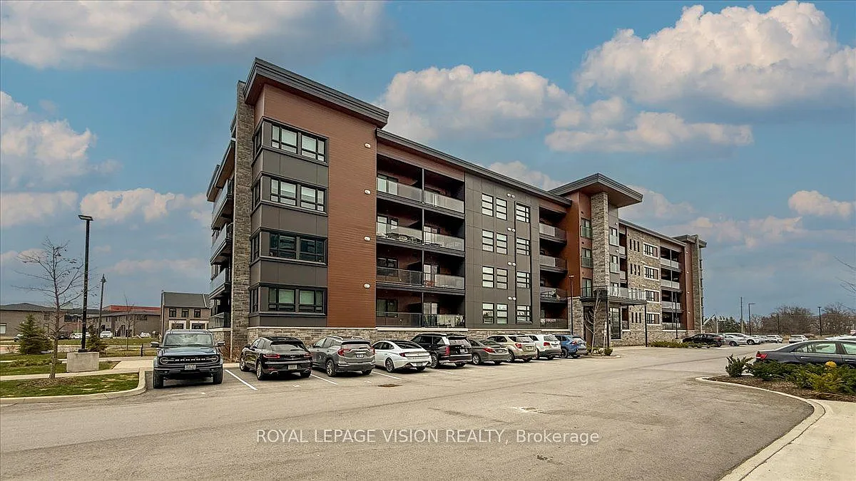 3 bed, $2,500 — Photo 1