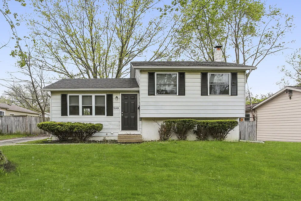 3 bed, 1.0 bath, 1168 sqft, $1,875 — Photo 1