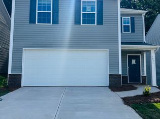1031 20th Avenue Loop SE, Hickory, NC 28602