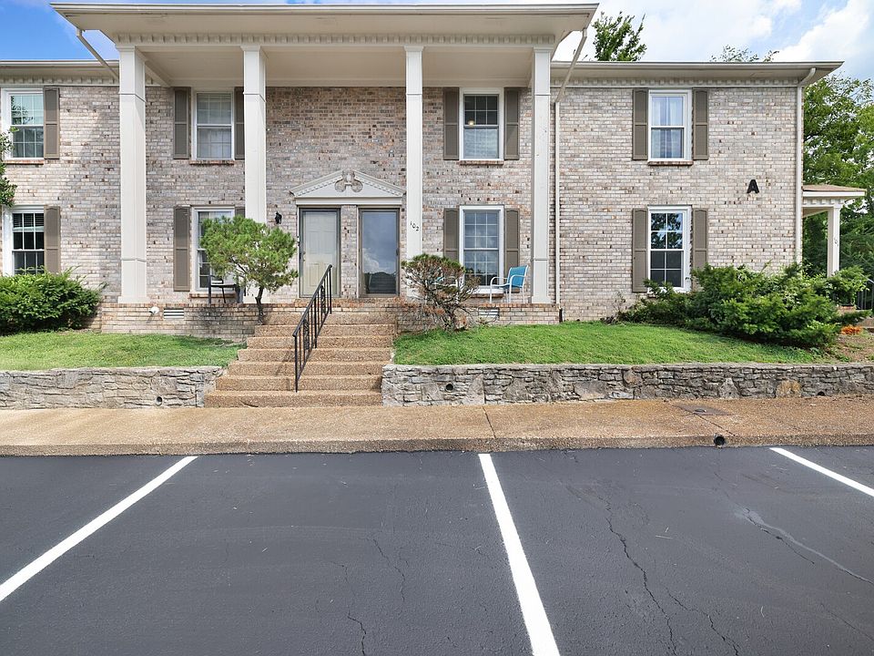 1st image of 102 Northcrest Ct