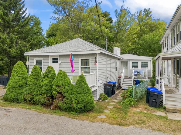 28 Seacliff Avenue, Old Orchard Beach, ME 04064