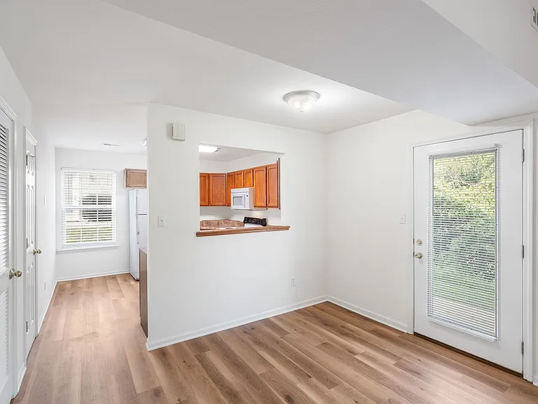 1721-1723 Juniper Dr — Photo 10
