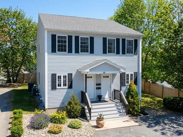 42 N Main St, North Grafton, MA 01536