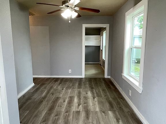 3rd image of 708 S Hardie St
