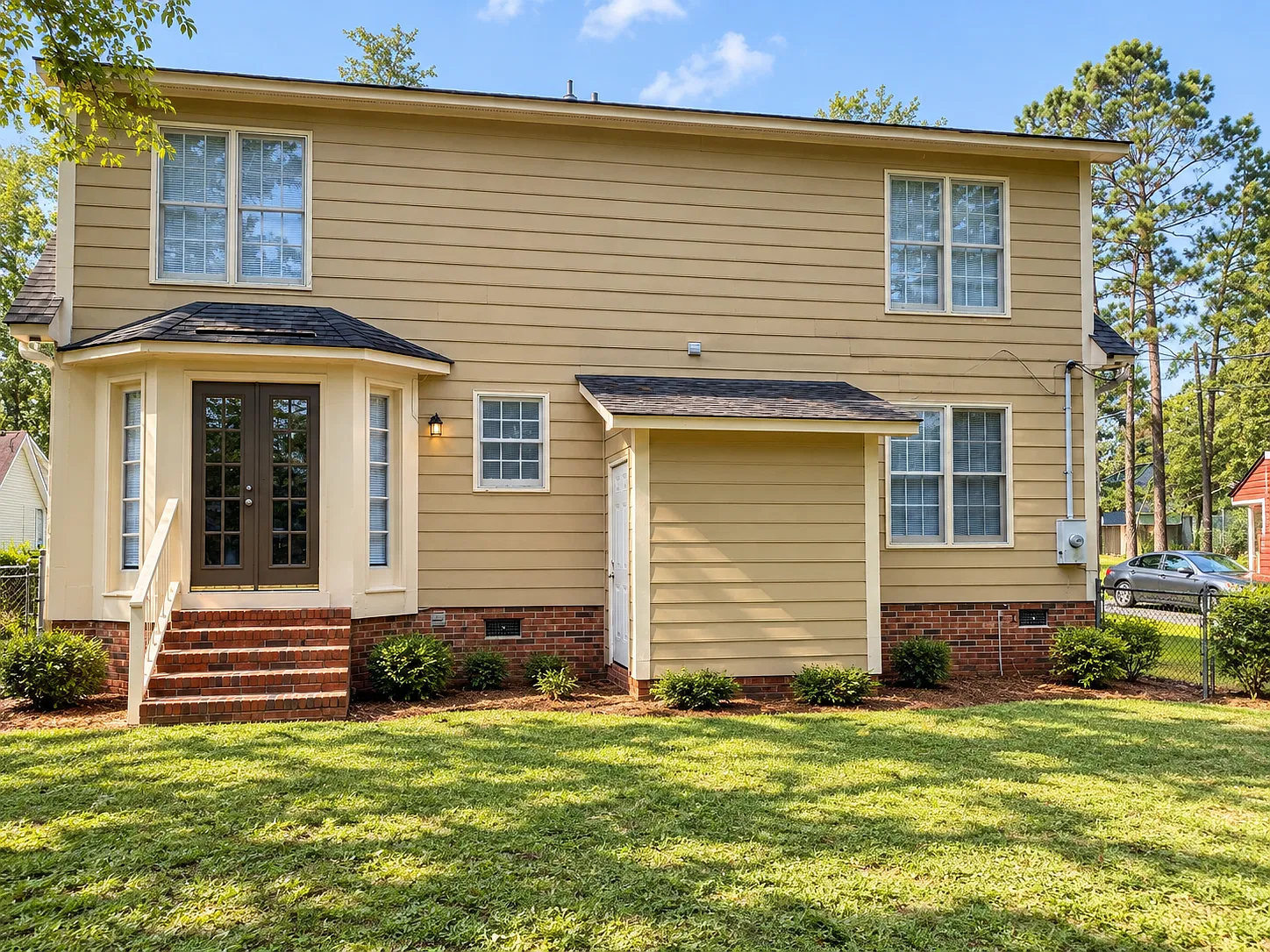4 bed, 1519 sqft, $1,950 — Photo 2