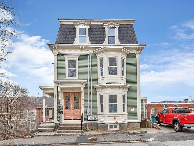 23 Pleasant St #2 — Photo 11
