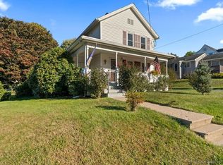 71 View St, Bristol, CT 06010