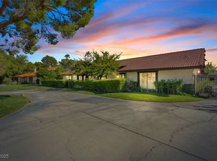 3221 Montecito Dr, Las Vegas, NV 89120