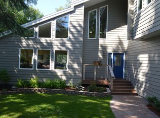 3734 Mount Blanc Cir, Anchorage, AK 99508