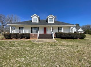 21 Shelton Cir, Deatsville, AL 36022