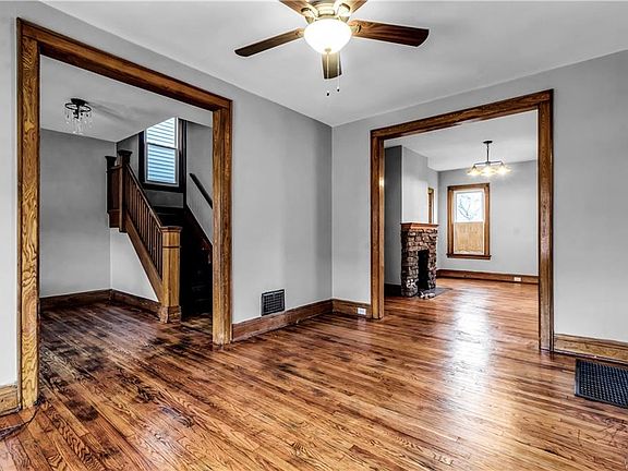 5th image of 25 Mayer Ave