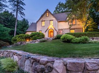 311 Awixa Rd, Ann Arbor, MI 48104