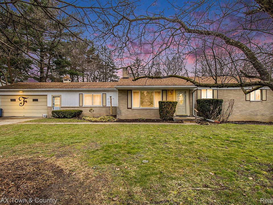 1st image of 2423 Ashford Blvd