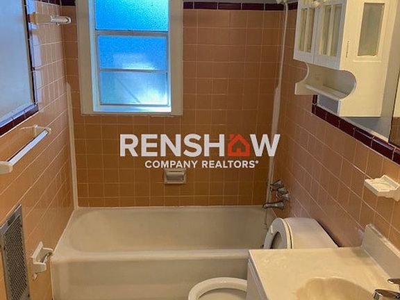 4th image of 4955 Marianne Ln
