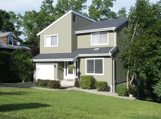 14 Michaels Ln, Croton On Hudson, NY 10520