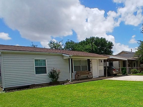 3rd image of 10134 Wiggins St