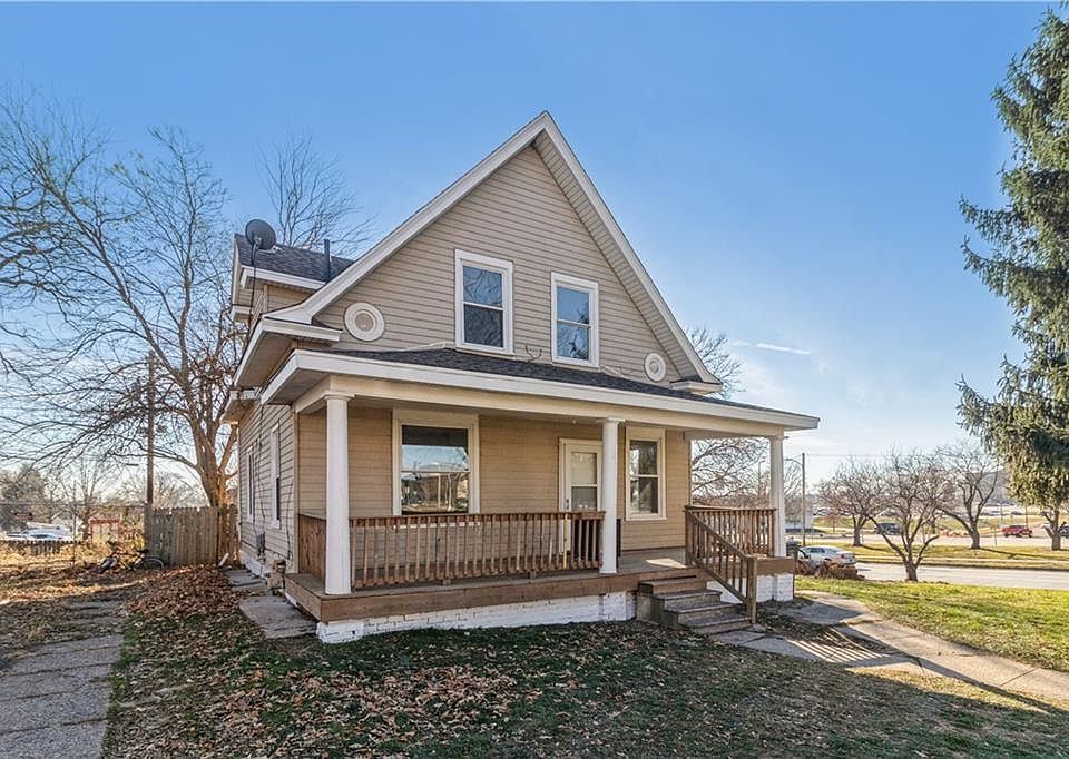 1st image of 1403 Dean Ave