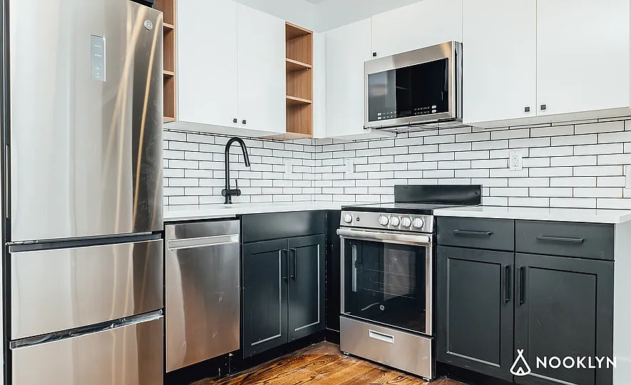 31-19 37th St #4X