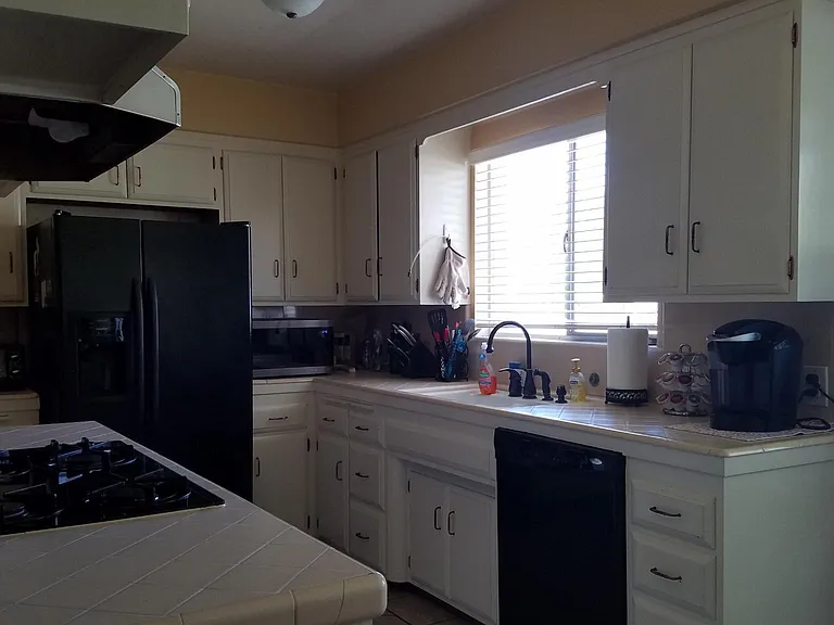 1234 E Mountain View Ave — Photo 1