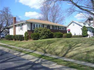 2047 Mercer Rd, New Brighton, PA 15066