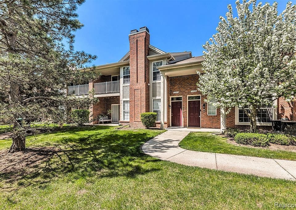 15396 Yale Dr 194, Clinton Township, MI 48038 Zillow