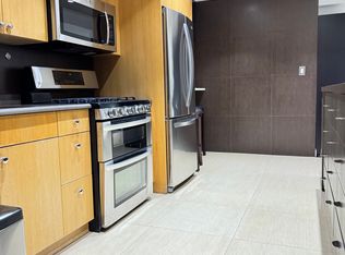 22-24 41st St #1, Astoria, NY 11105