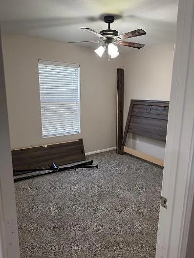 6110 Griffith Loop — Photo 12