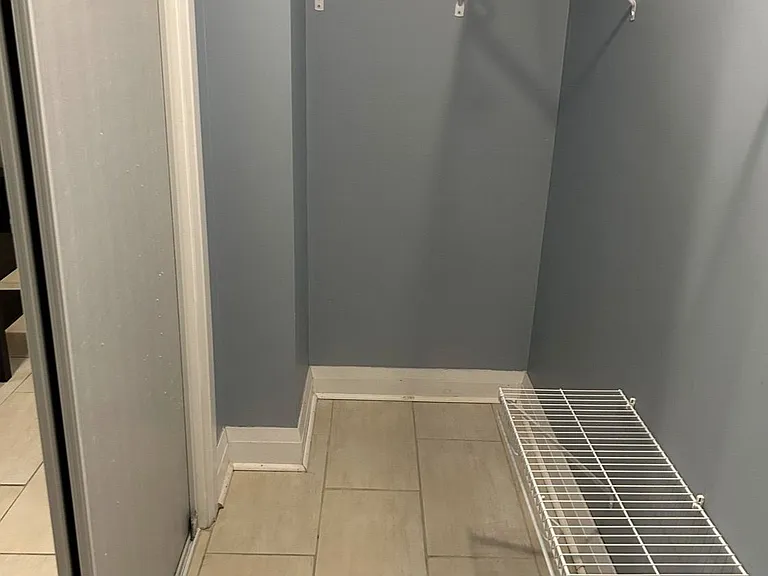 107 Brookhaven Dr #LOWER — Photo 13