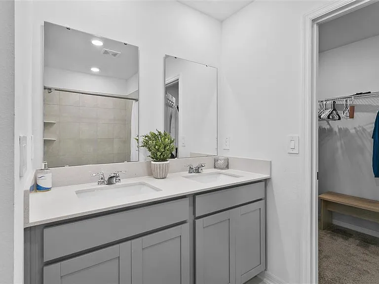 1418 Austin St — Photo 14