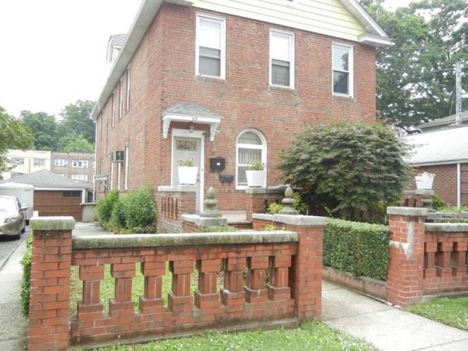 1st image of 43 Courter Ave