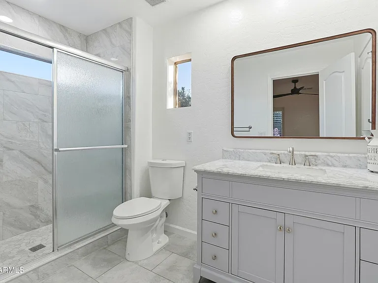 7527 S 13th Pl — Photo 21