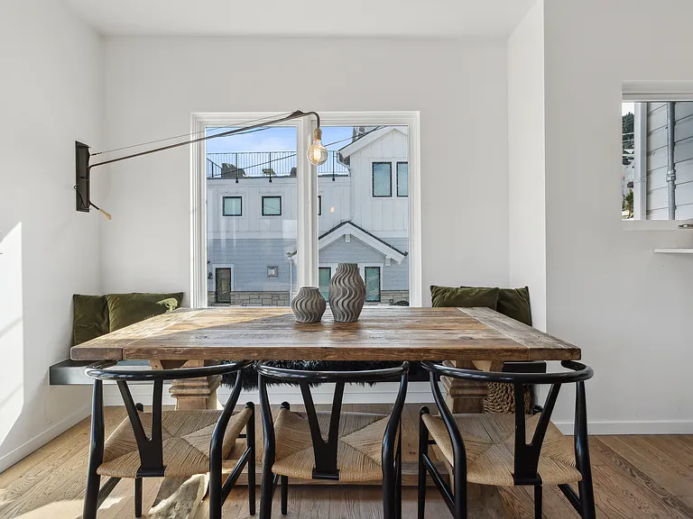 1102 Norfolk Ave — Photo 8