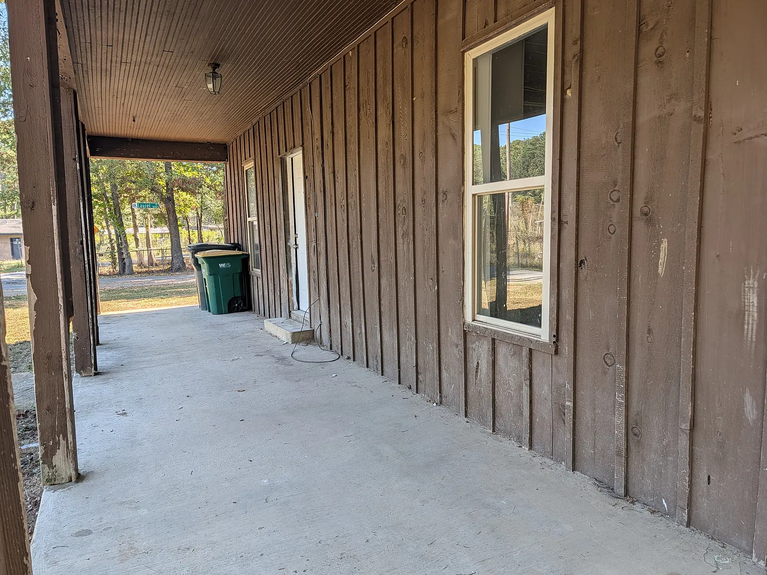 3 bed, 1350 sqft, $1,250 — Photo 2