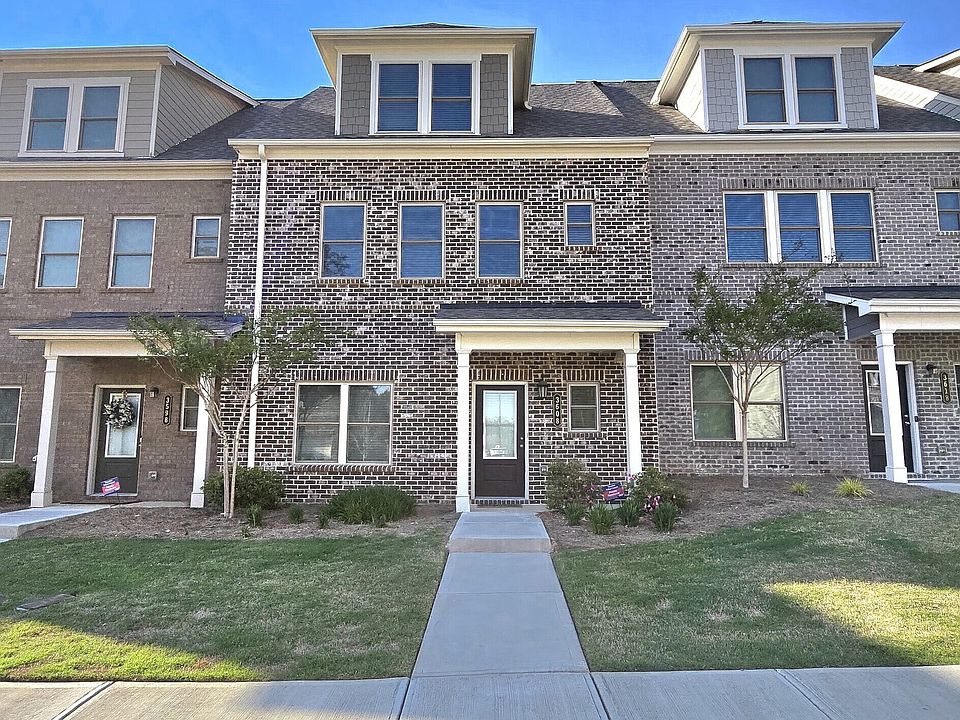 1st image of 3608 Hidden Vally Cir