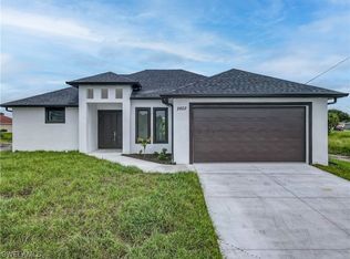2602 25th St SW, Lehigh Acres, FL 33976