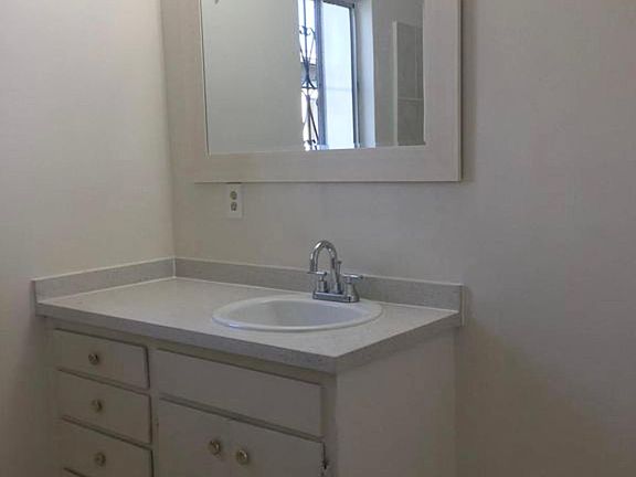 4th image of 1516 Ohio Ave #1516