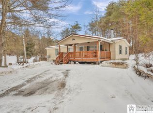 954 Lyndon Rd, Franklinville, NY 14737