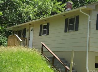 12 Ledge Rd, Middletown, NY 10940