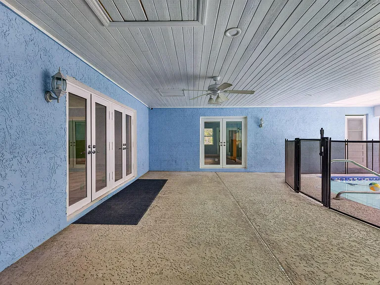 2101 SE Bisbee St — Photo 33