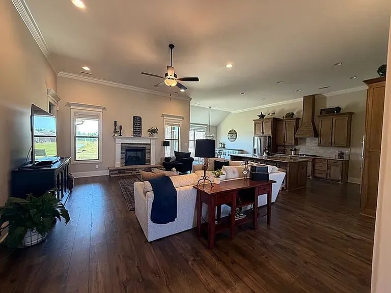 26316 Woodfield Dr — Photo 7