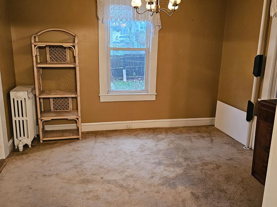 1st image of 915 Harrison Ave