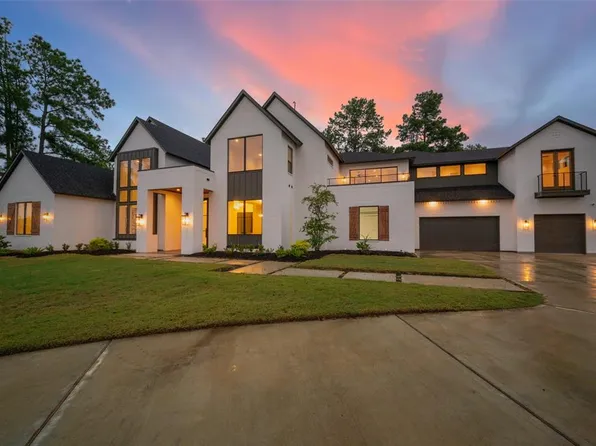 18 Ruby Blossom Court, Tomball, TX 77377
