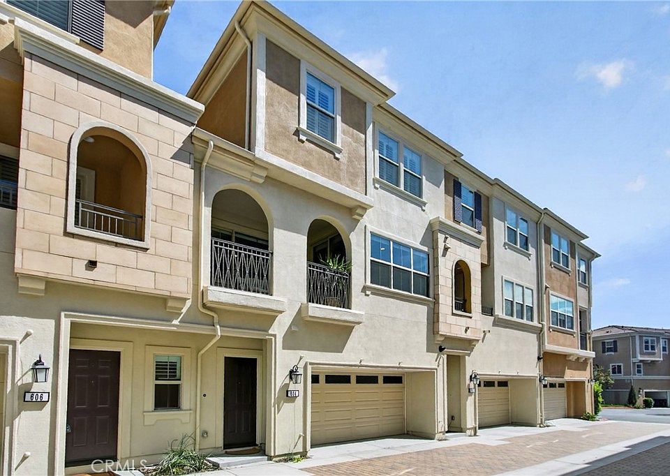 1st image of 604 White Oaks